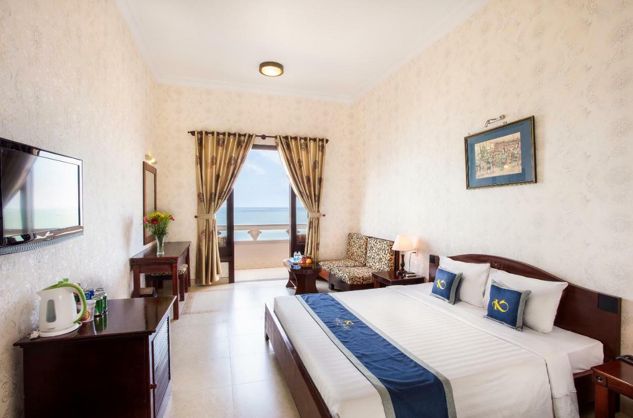 Beachfront Hotel Vung Tau Bagian luar foto